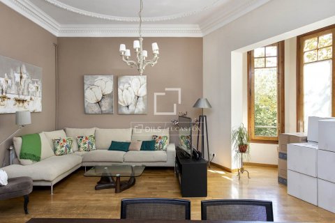 3 bedrooms apartment for sale in Barcelona, Catalonia, Spain № 8696 - photo 12