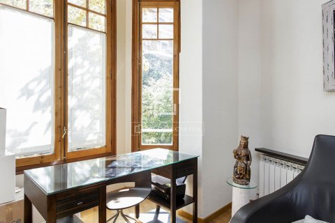3 bedrooms apartment for sale in Barcelona, Catalonia, Spain № 8696 - photo 14