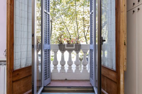 3 bedrooms apartment for sale in Barcelona, Catalonia, Spain № 8696 - photo 4