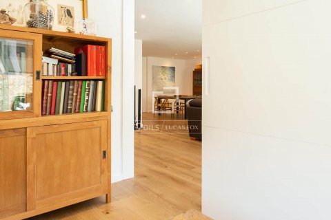 Apartamento de 5 dormitorios en venta en Barcelona, Cataluña, Spain № 8691 - foto 9