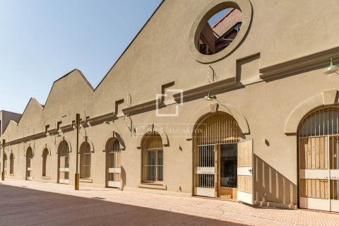 Купить квартиру в Барселона, Испания с 2 спальни, 88м², № 8697 - фото 26