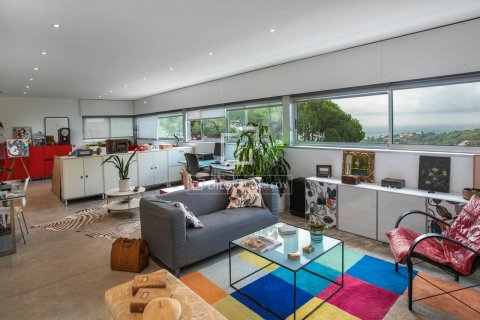 Villa de 2 dormitorios en venta en Cabrils, Barcelona, Cataluña, Spain № 8693 - foto 4