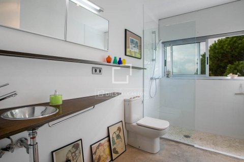Villa de 2 dormitorios en venta en Cabrils, Barcelona, Cataluña, Spain № 8693 - foto 14