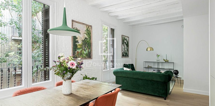 Apartamento de 2 dormitorios en venta en Barcelona, Cataluña, Spain № 8694