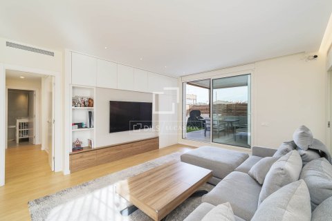 Ático de 3 dormitorios en venta en Barcelona, Cataluña, Spain № 3960 - foto 4