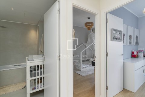 Ático de 3 dormitorios en venta en Barcelona, Cataluña, Spain № 3960 - foto 25