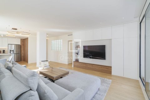 Ático de 3 dormitorios en venta en Barcelona, Cataluña, Spain № 3960 - foto 5
