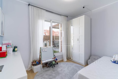 Ático de 3 dormitorios en venta en Barcelona, Cataluña, Spain № 3960 - foto 22