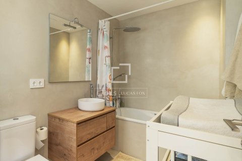Ático de 3 dormitorios en venta en Barcelona, Cataluña, Spain № 3960 - foto 26
