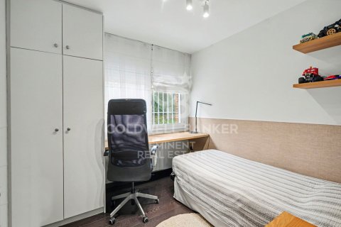 Apartamento en venta en Esplugues de Llobregat, Barcelona, Cataluña, Spain № 7730 - foto 9
