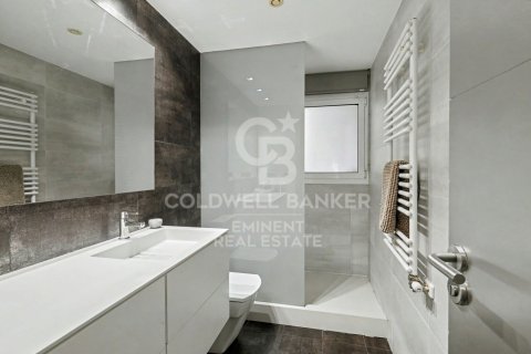 Apartamento en venta en Esplugues de Llobregat, Barcelona, Cataluña, Spain № 7730 - foto 10