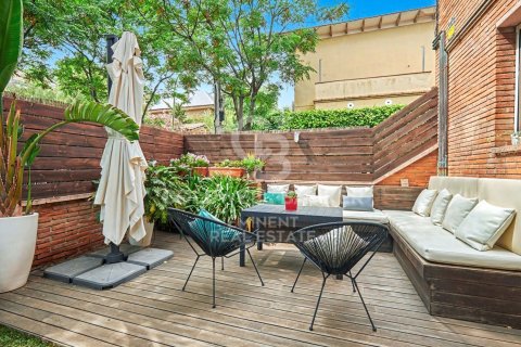Apartamento en venta en Esplugues de Llobregat, Barcelona, Cataluña, Spain № 7730 - foto 3