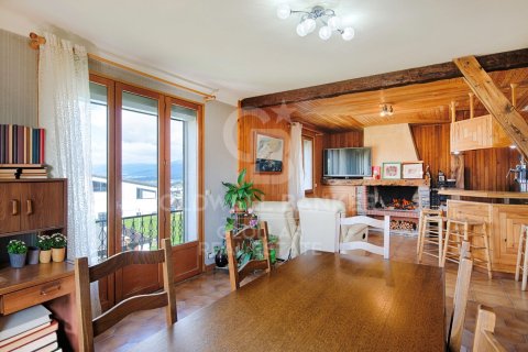 Сasa de 6 dormitorios en venta en Cataluña, Spain № 7729 - foto 22