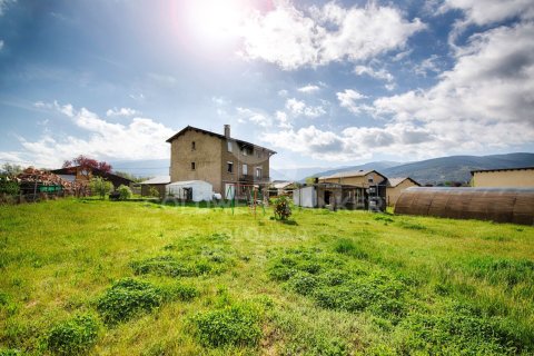 Сasa de 6 dormitorios en venta en Cataluña, Spain № 7729