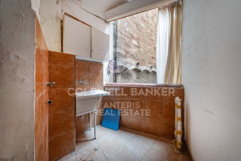 Apartamento de 3 dormitorios en venta en Barcelona, Cataluña, Spain № 7732 - foto 7