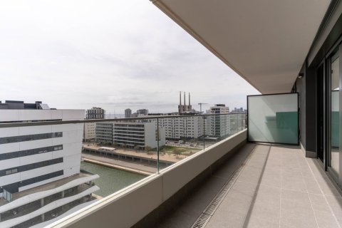 Apartamento de 3 dormitorios en venta en Barcelona, Cataluña, Spain № 1290 - foto 11
