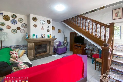 Villa de 6 dormitorios en venta en Argentona, Barcelona, Cataluña, Spain № 962 - foto 13