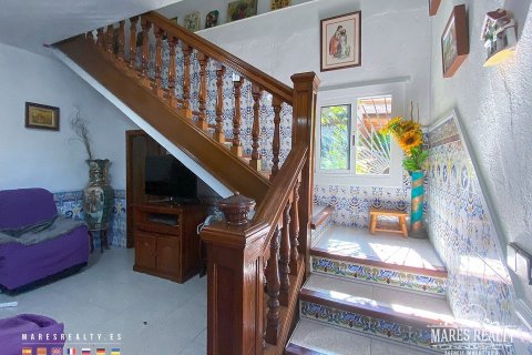 Villa de 6 dormitorios en venta en Argentona, Barcelona, Cataluña, Spain № 962 - foto 9