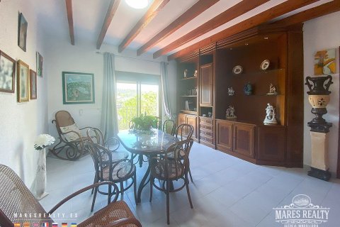 Villa de 6 dormitorios en venta en Argentona, Barcelona, Cataluña, Spain № 962 - foto 20