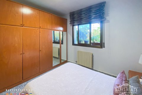 Villa de 6 dormitorios en venta en Argentona, Barcelona, Cataluña, Spain № 962 - foto 4