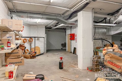 2225 sq.m. commercial property for sale in Lloret de Mar, Girona, Catalonia, Spain № 963 - photo 11