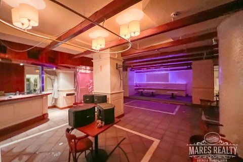 2225 sq.m. commercial property for sale in Lloret de Mar, Girona, Catalonia, Spain № 963 - photo 2