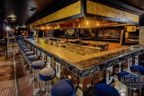 Propiedad comercial de 1100 m² en venta en Lloret de Mar, Gerona, Cataluña, Spain № 968
