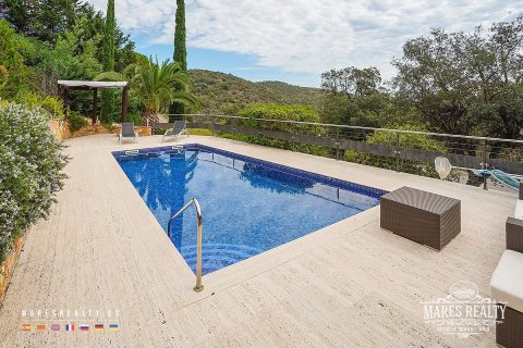 Villa de 3 dormitorios en venta en Platja D'aro, Gerona, Cataluña, Spain № 964 - foto 9
