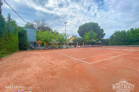Propiedad comercial de 254 m² en venta en Mataró, Barcelona, Cataluña, Spain № 967 - foto 8