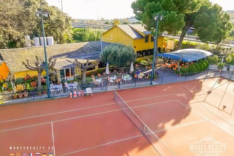 Propiedad comercial de 254 m² en venta en Mataró, Barcelona, Cataluña, Spain № 967 - foto 12