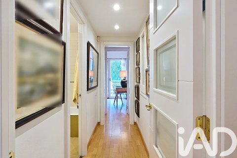 Apartamento de 5 dormitorios en venta en Sitges, Barcelona, Cataluña, Spain № 4649 - foto 21