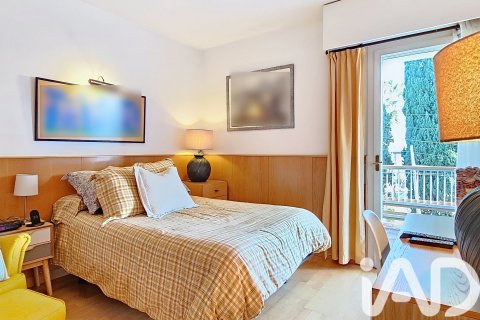 Apartamento de 5 dormitorios en venta en Sitges, Barcelona, Cataluña, Spain № 4649 - foto 23