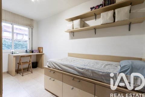 Casa adosada de 4 dormitorios en venta en La Roca del Vallès, Barcelona, Cataluña, Spain № 4647 - foto 22