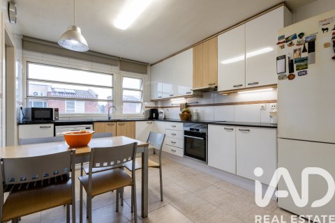 Casa adosada de 4 dormitorios en venta en La Roca del Vallès, Barcelona, Cataluña, Spain № 4647 - foto 14
