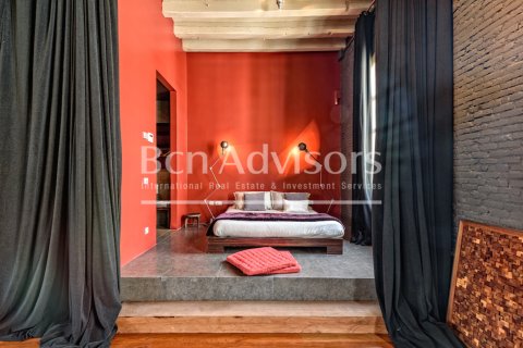 Ático de 3 dormitorios en venta en Barcelona, Cataluña, Spain № 2847 - foto 20