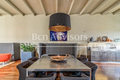 Ático de 3 dormitorios en venta en Barcelona, Cataluña, Spain № 2847 - foto 11