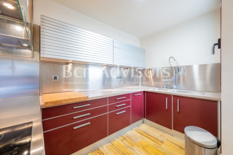 Apartamento de 3 dormitorios en venta en Barcelona, Cataluña, Spain № 2844 - foto 18