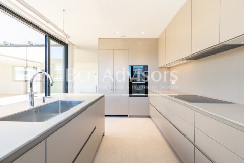 Ático de 3 dormitorios en venta en Barcelona, Cataluña, Spain № 2846 - foto 13