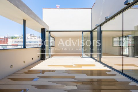 Ático de 3 dormitorios en venta en Barcelona, Cataluña, Spain № 2846