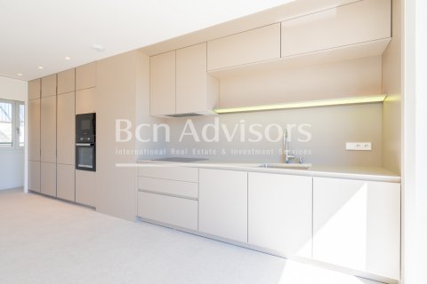 Ático de 3 dormitorios en venta en Barcelona, Cataluña, Spain № 2845 - foto 9