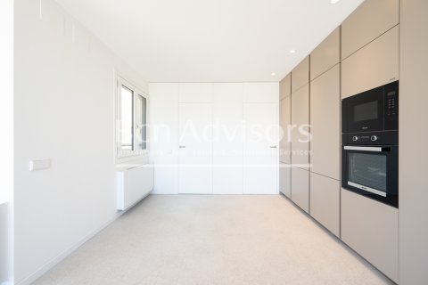 Ático de 3 dormitorios en venta en Barcelona, Cataluña, Spain № 2845 - foto 10