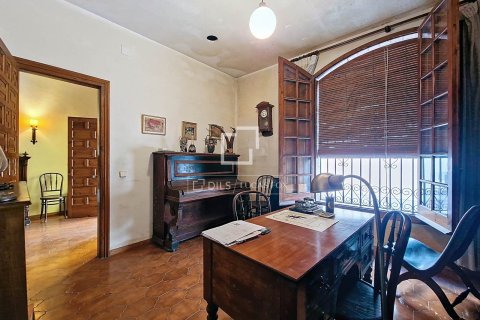 Купить виллу в Виланова-и-ла-Желтру, Испания с 8 спален, 456м², № 3888 - фото 7