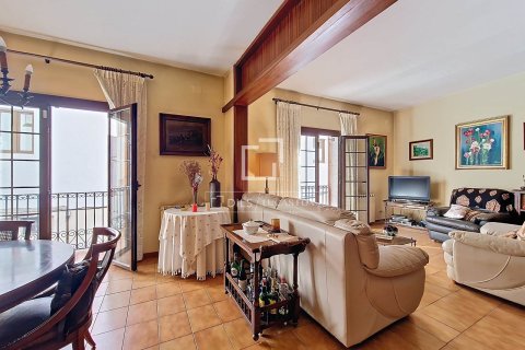 Купить виллу в Виланова-и-ла-Желтру, Испания с 8 спален, 456м², № 3888 - фото 21