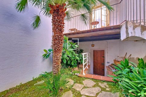 Купить виллу в Виланова-и-ла-Желтру, Испания с 8 спален, 456м², № 3888 - фото 15