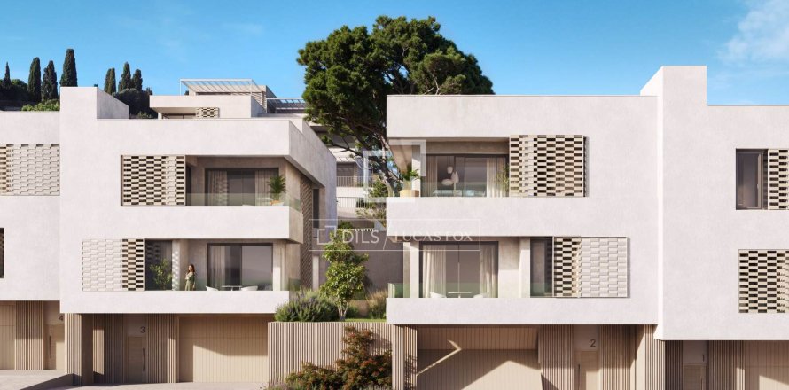 Villa de 4 dormitorios en venta en Caldes d'Estrac, Barcelona, Cataluña, Spain № 3891
