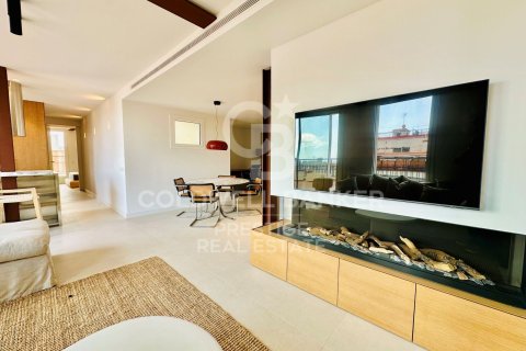 Ático de 3 dormitorios en venta en Barcelona, Cataluña, Spain № 5566 - foto 7