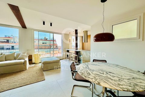 Ático de 3 dormitorios en venta en Barcelona, Cataluña, Spain № 5566 - foto 18