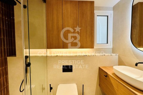 Ático de 3 dormitorios en venta en Barcelona, Cataluña, Spain № 5566 - foto 13