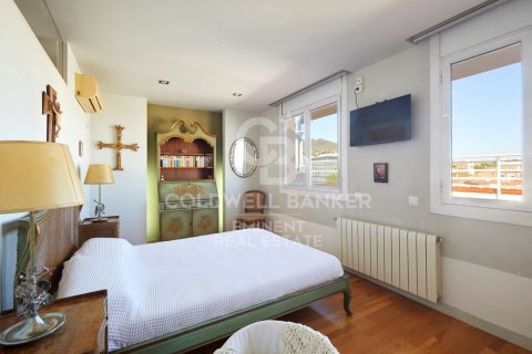 Ático de 3 dormitorios en venta en Barcelona, Cataluña, Spain № 5707 - foto 20