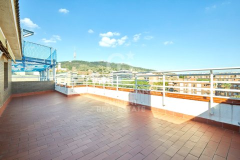 Ático de 3 dormitorios en venta en Barcelona, Cataluña, Spain № 5707